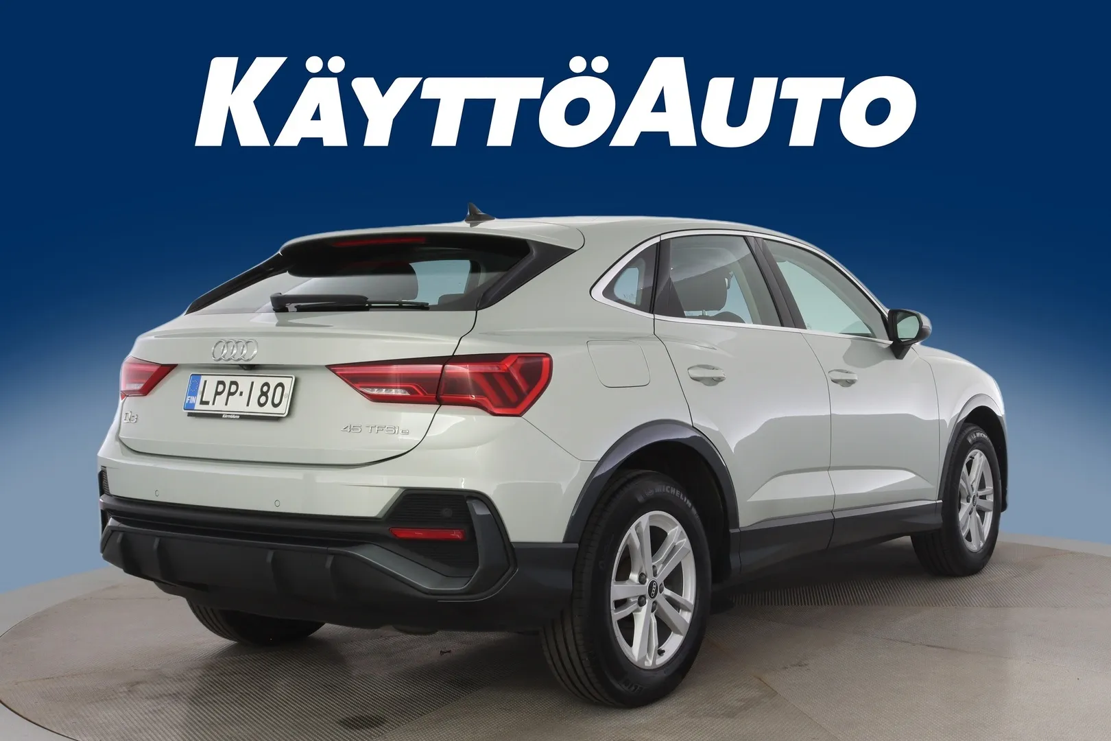 Audi Q3 LPP-180 carousel image