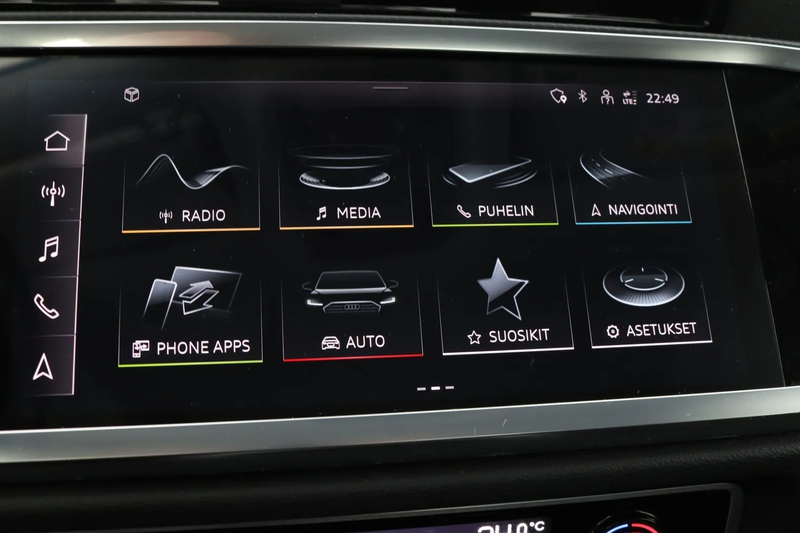 Audi Q3 LPP-180 carousel image