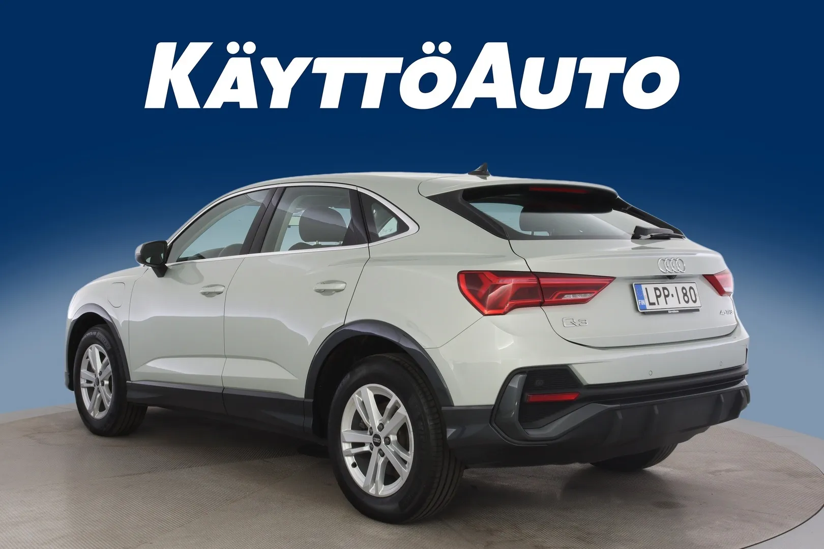 Audi Q3 LPP-180 carousel image