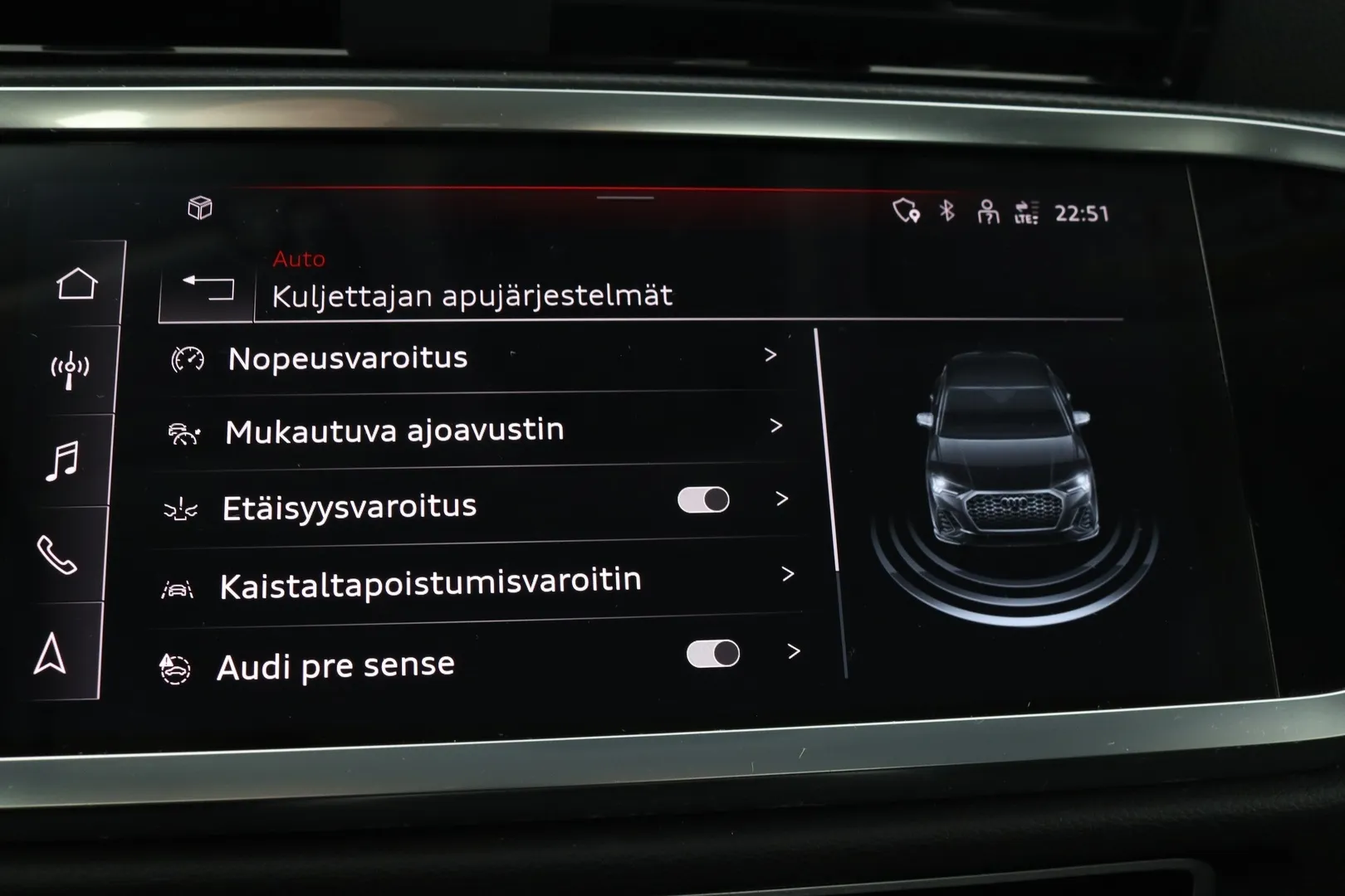 Audi Q3 LPP-180 carousel image