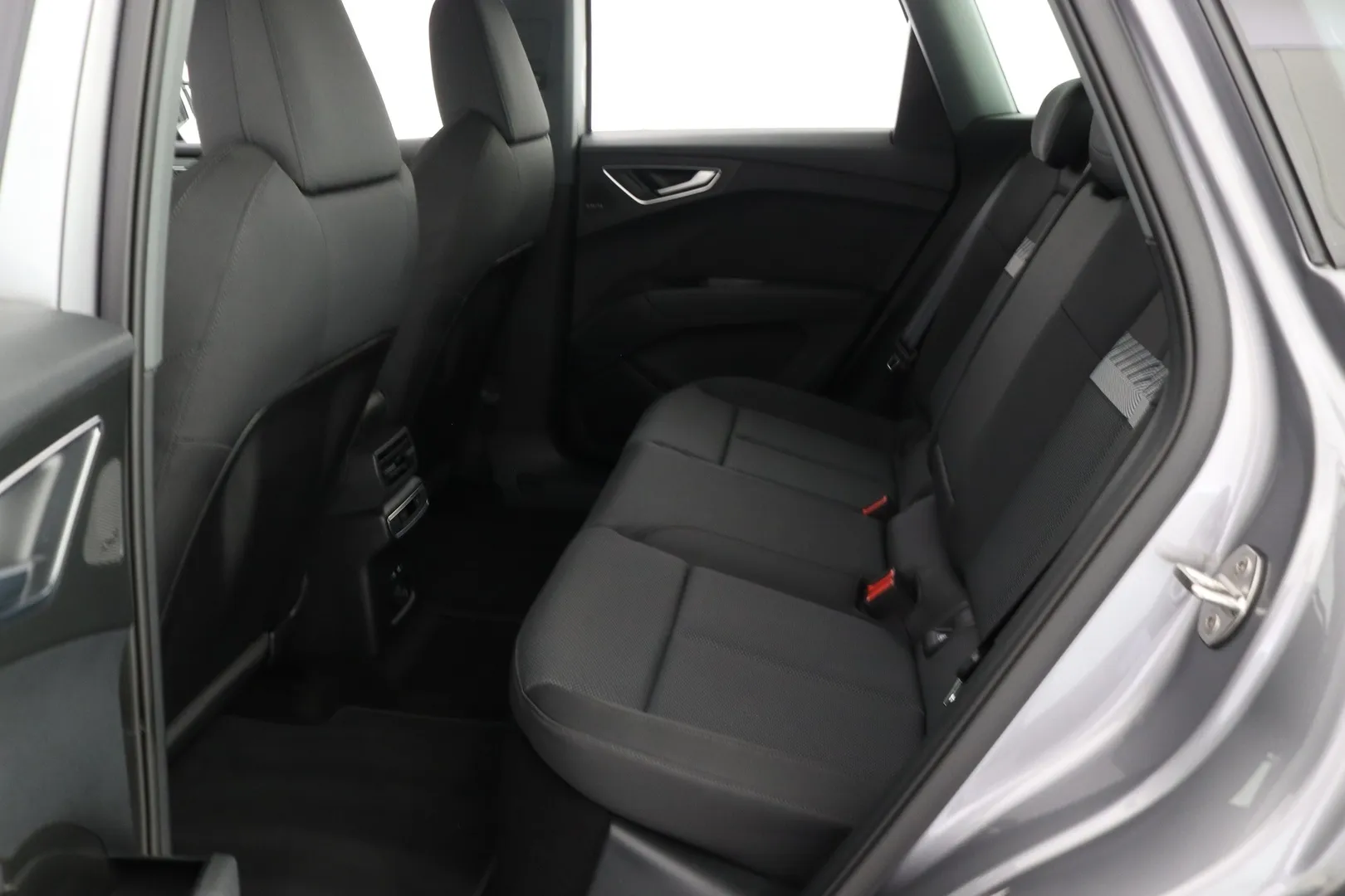 Audi Q4 e-tron RXB-567 carousel image