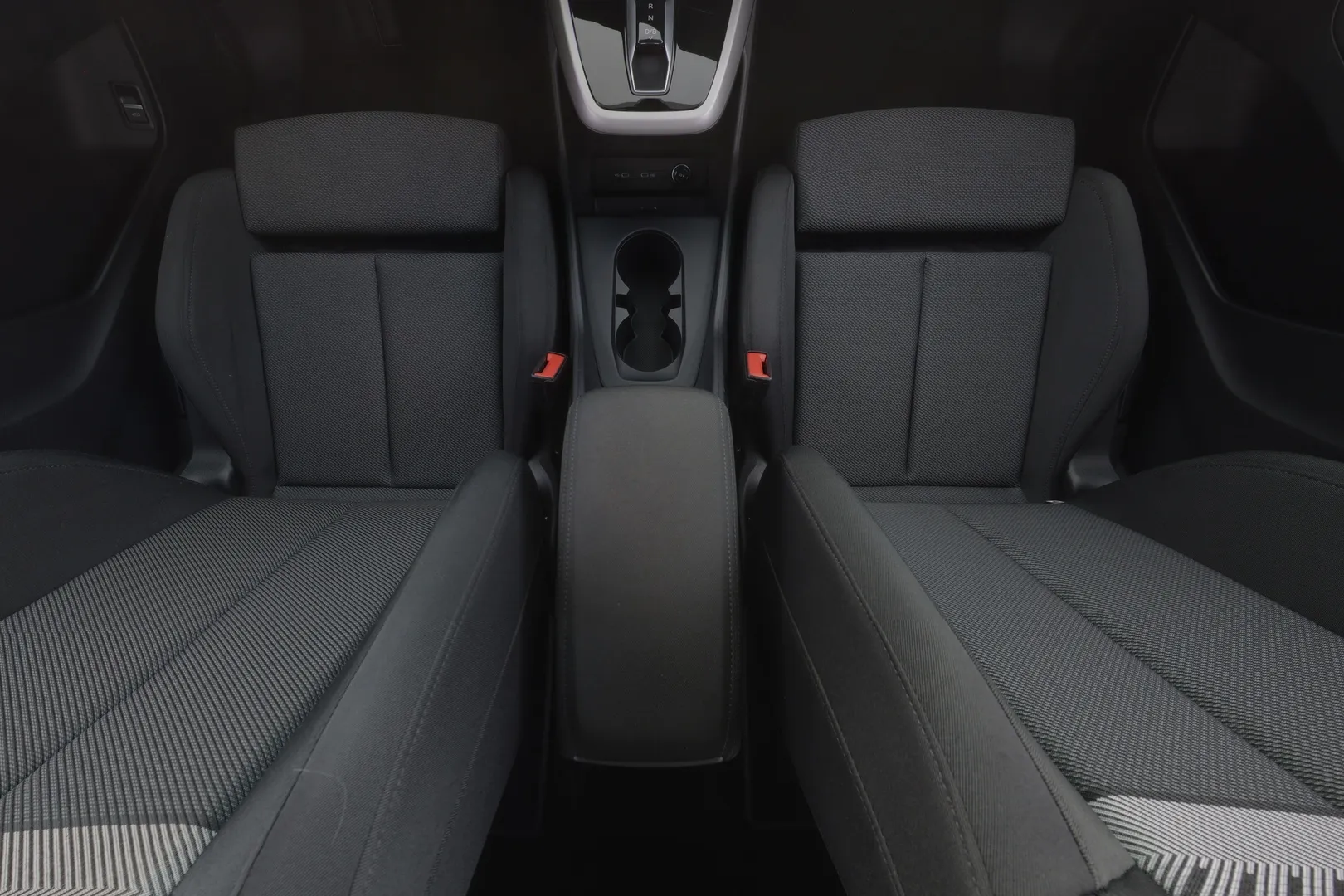 Audi Q4 e-tron RXB-567 carousel image