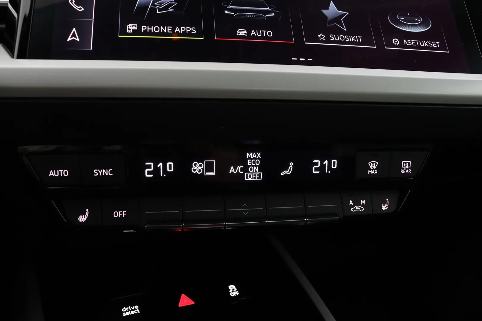 Audi Q4 e-tron RXB-567 carousel image