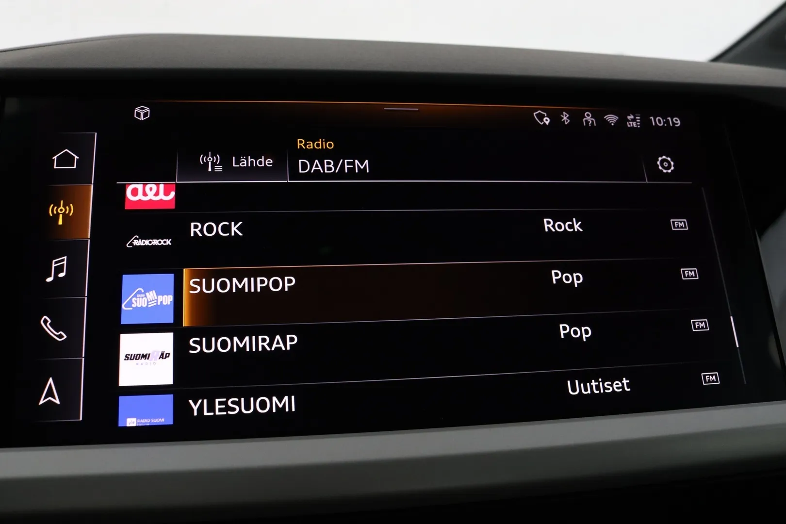 Audi Q4 e-tron RXB-567 carousel image