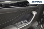 Volkswagen T-Roc LRK-526 carousel thumbs