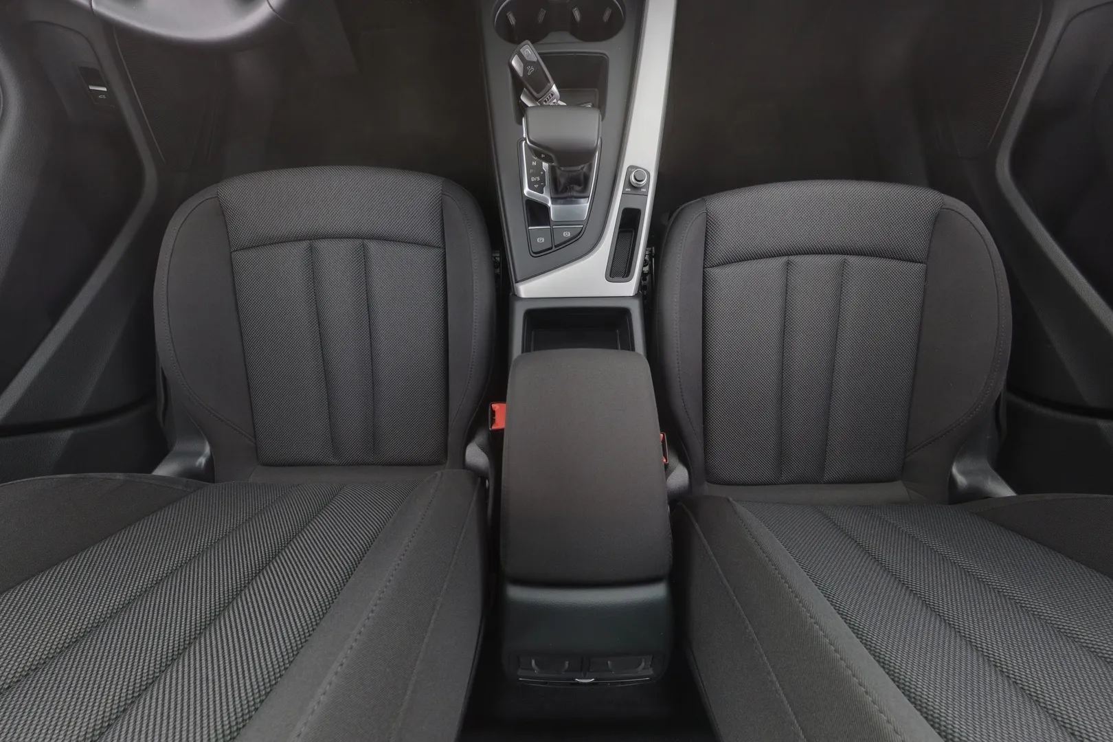 Audi A4 IPR-280 carousel image