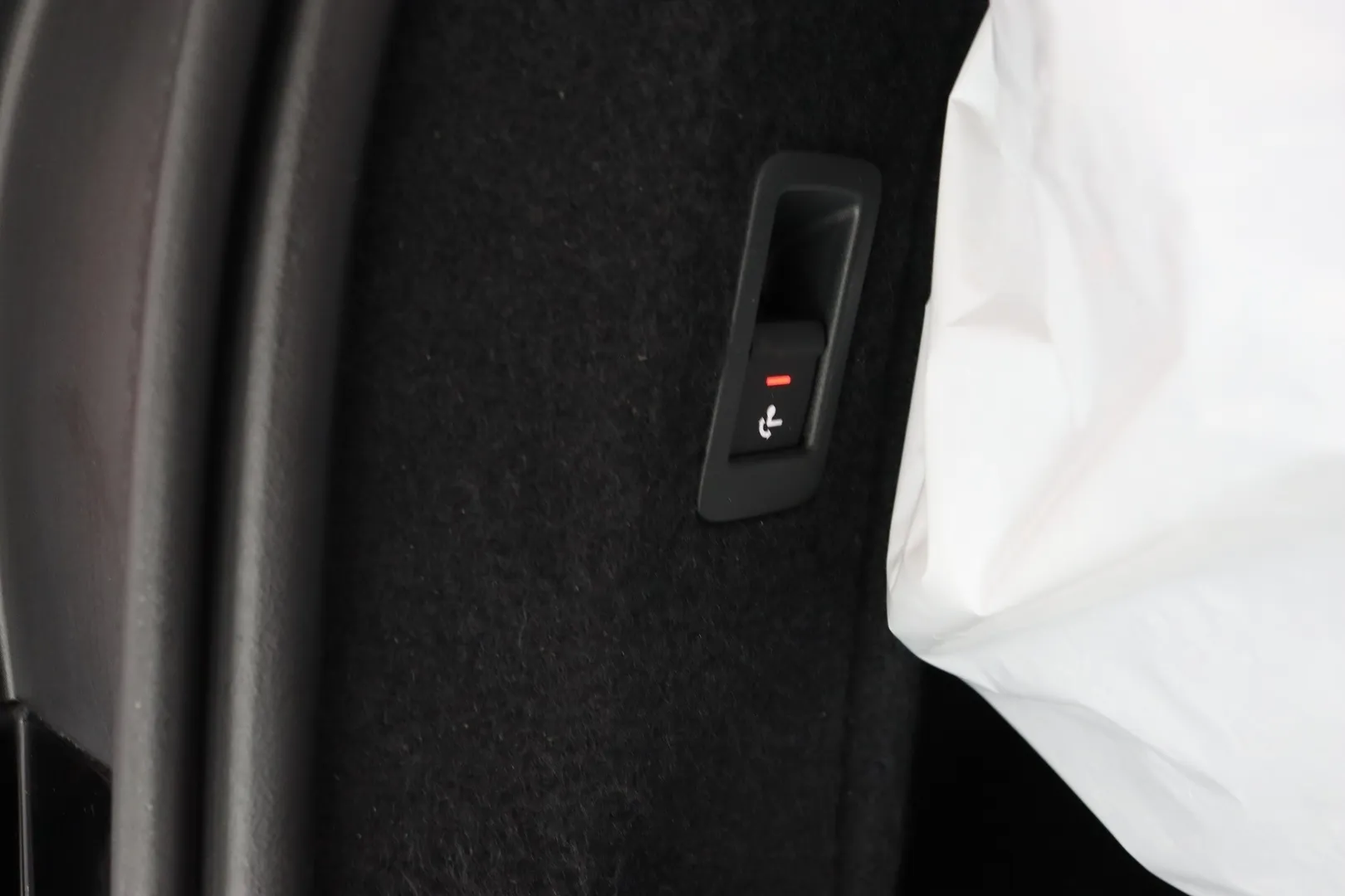 Audi A4 IPR-280 carousel image