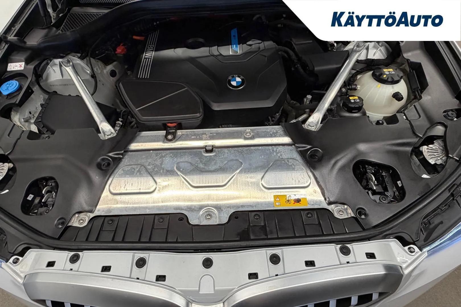 BMW X3 GOX-533 carousel image