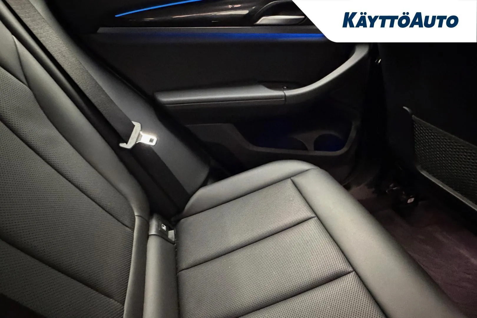 BMW X3 GOX-533 carousel image