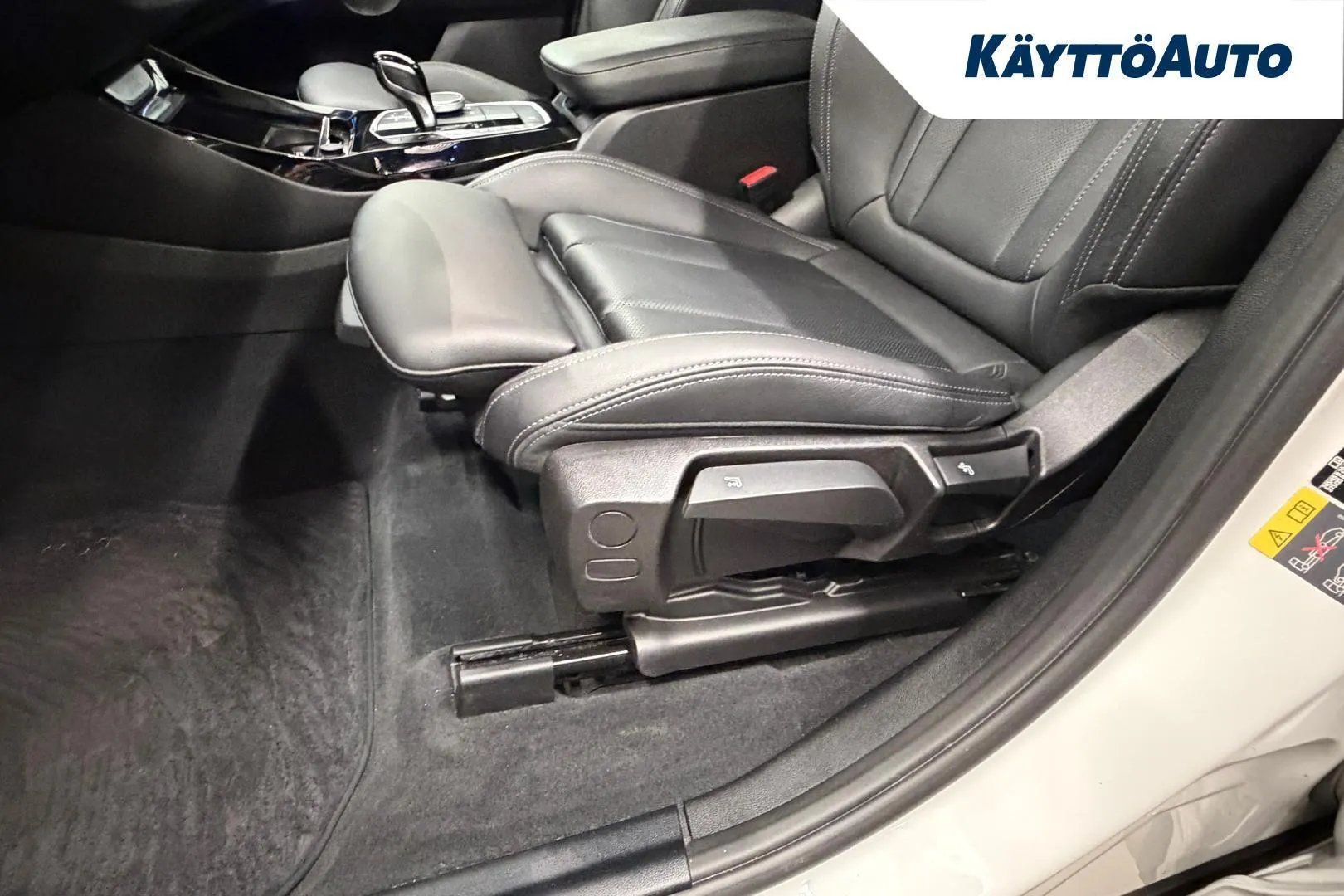 BMW X3 GOX-533 carousel image