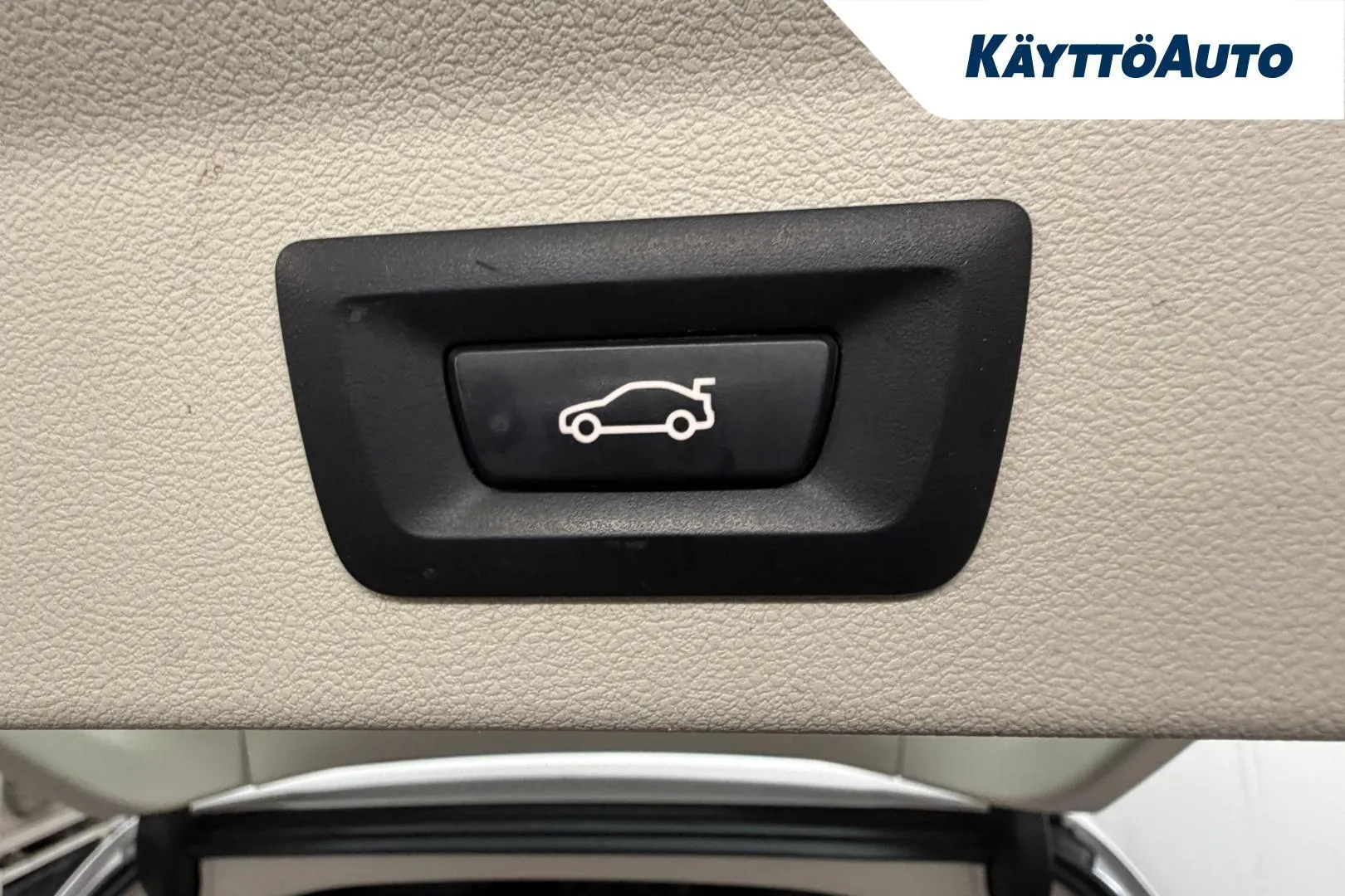 BMW X3 GOX-533 carousel image