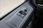 Ford Transit Custom NNF-698 carousel thumbs