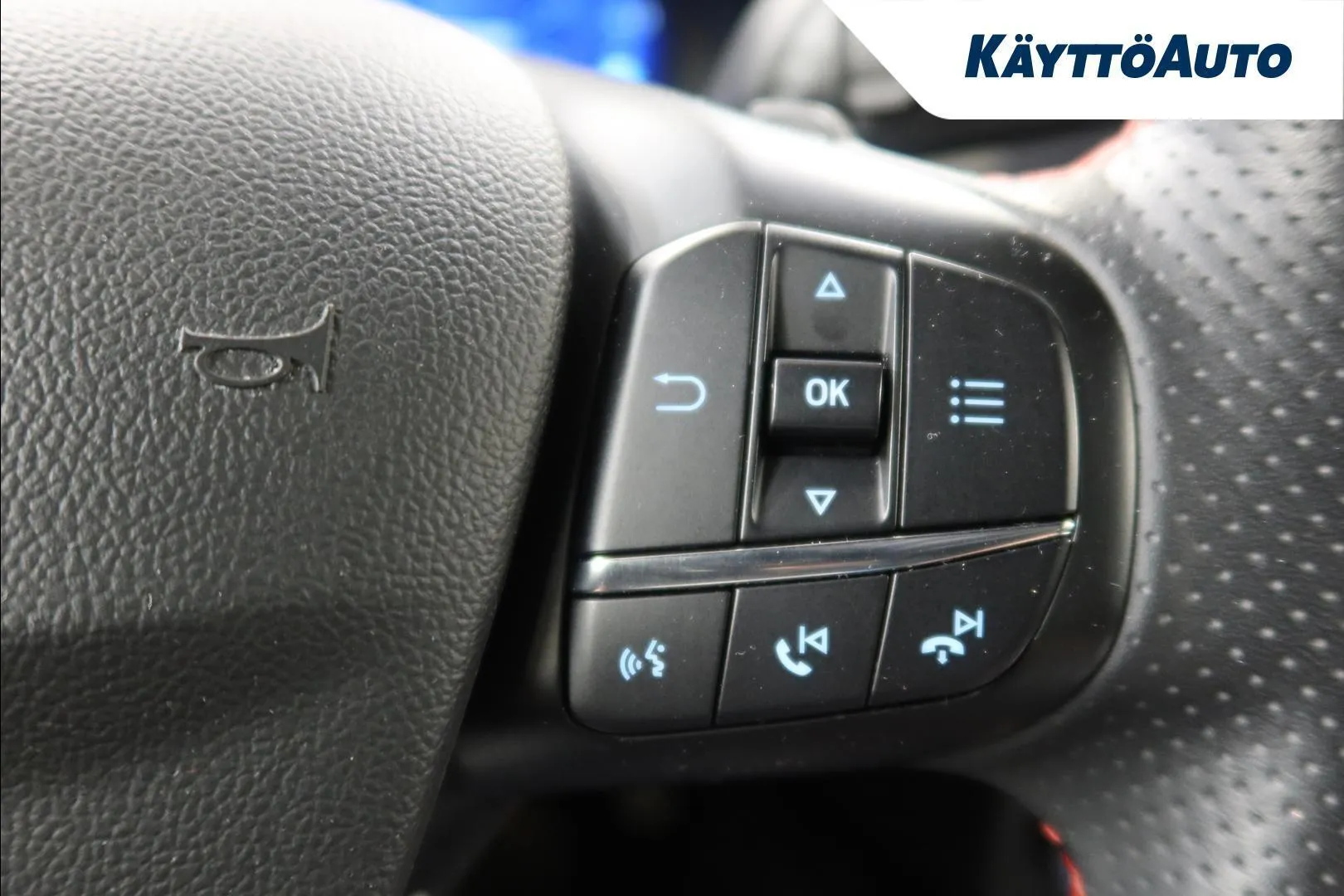 Ford Focus MZH-301 carousel image