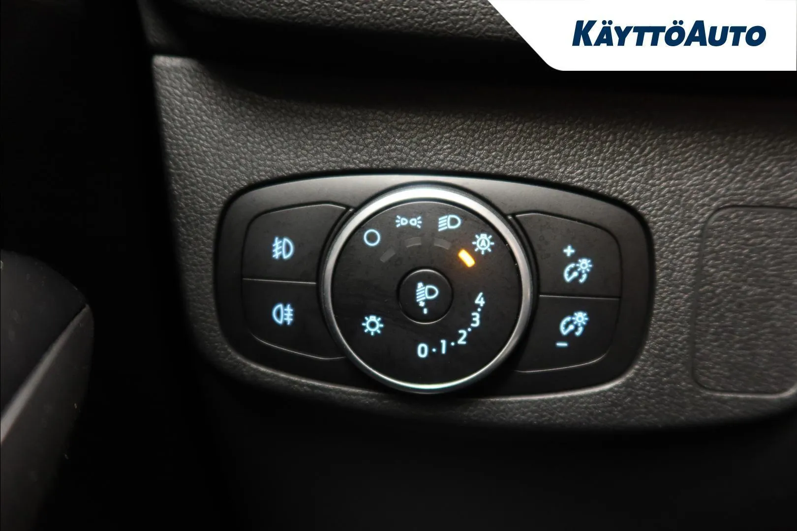 Ford Focus MZH-301 carousel image