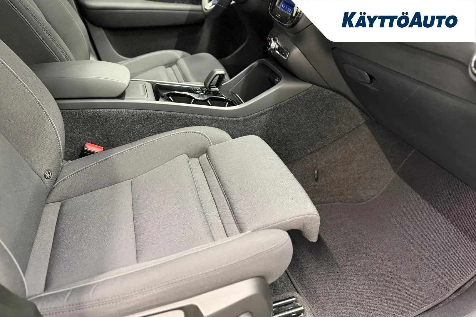 Volvo XC40 KUO-382 carousel image