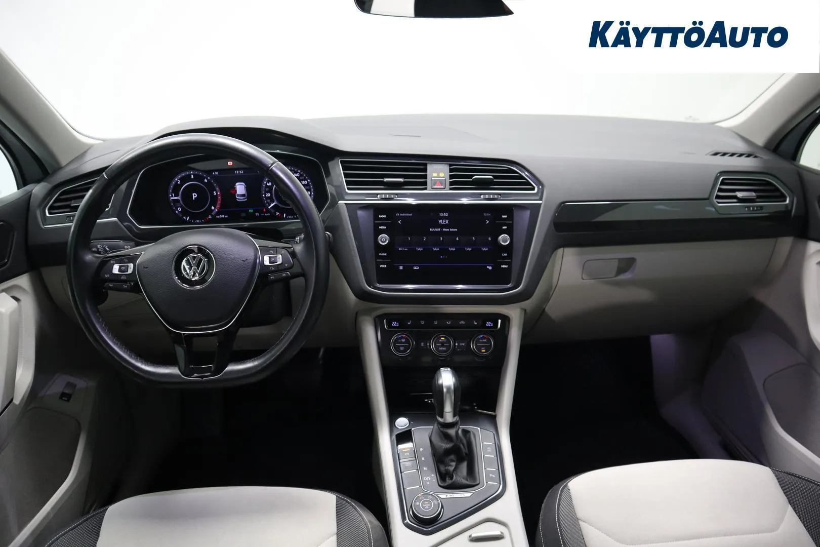 Volkswagen Tiguan NLE-363 carousel image