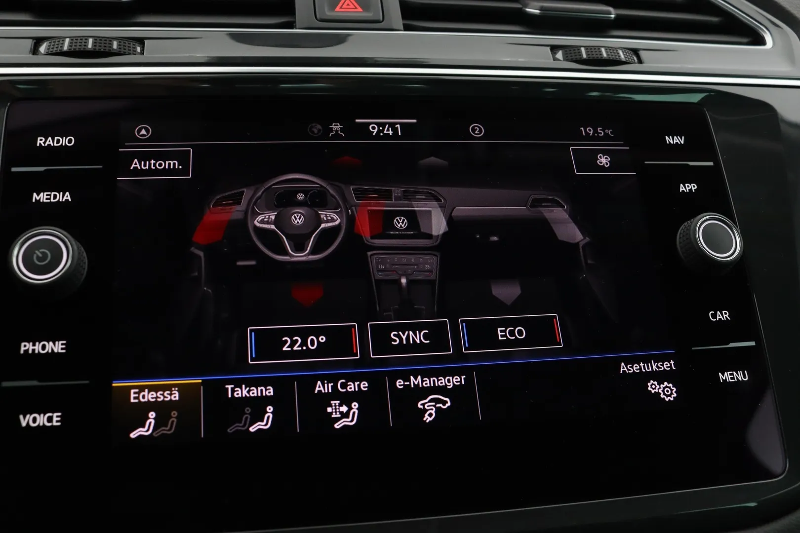 Volkswagen Tiguan FPC-888 carousel image
