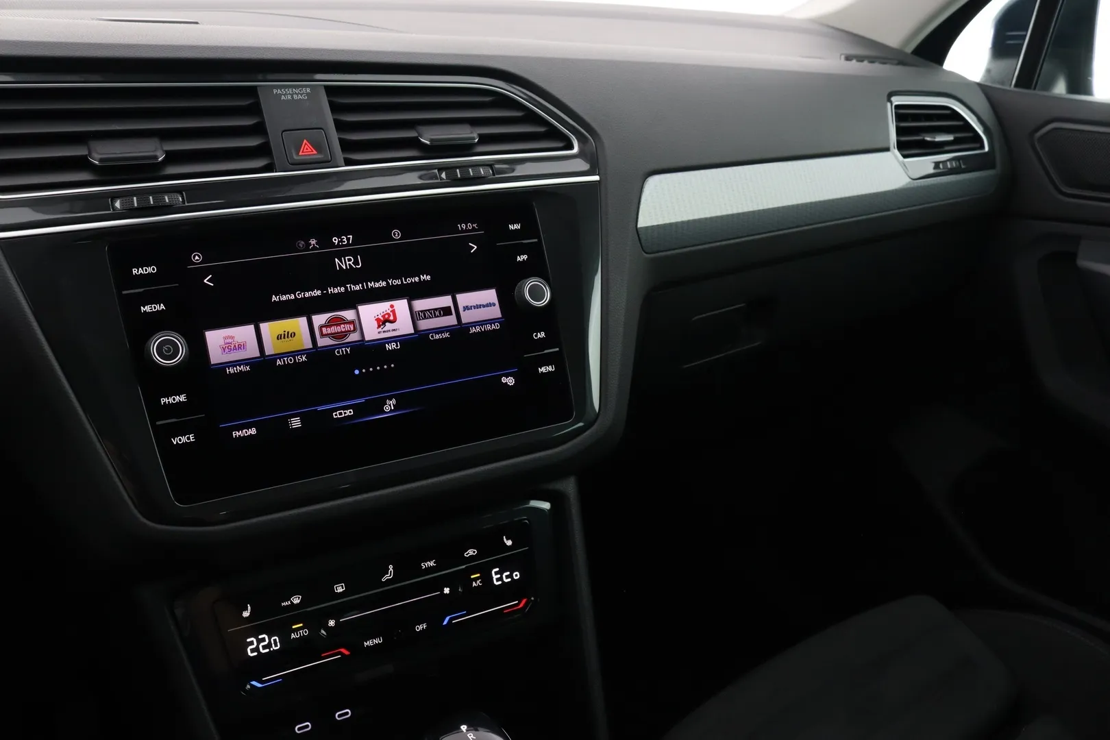 Volkswagen Tiguan FPC-888 carousel image