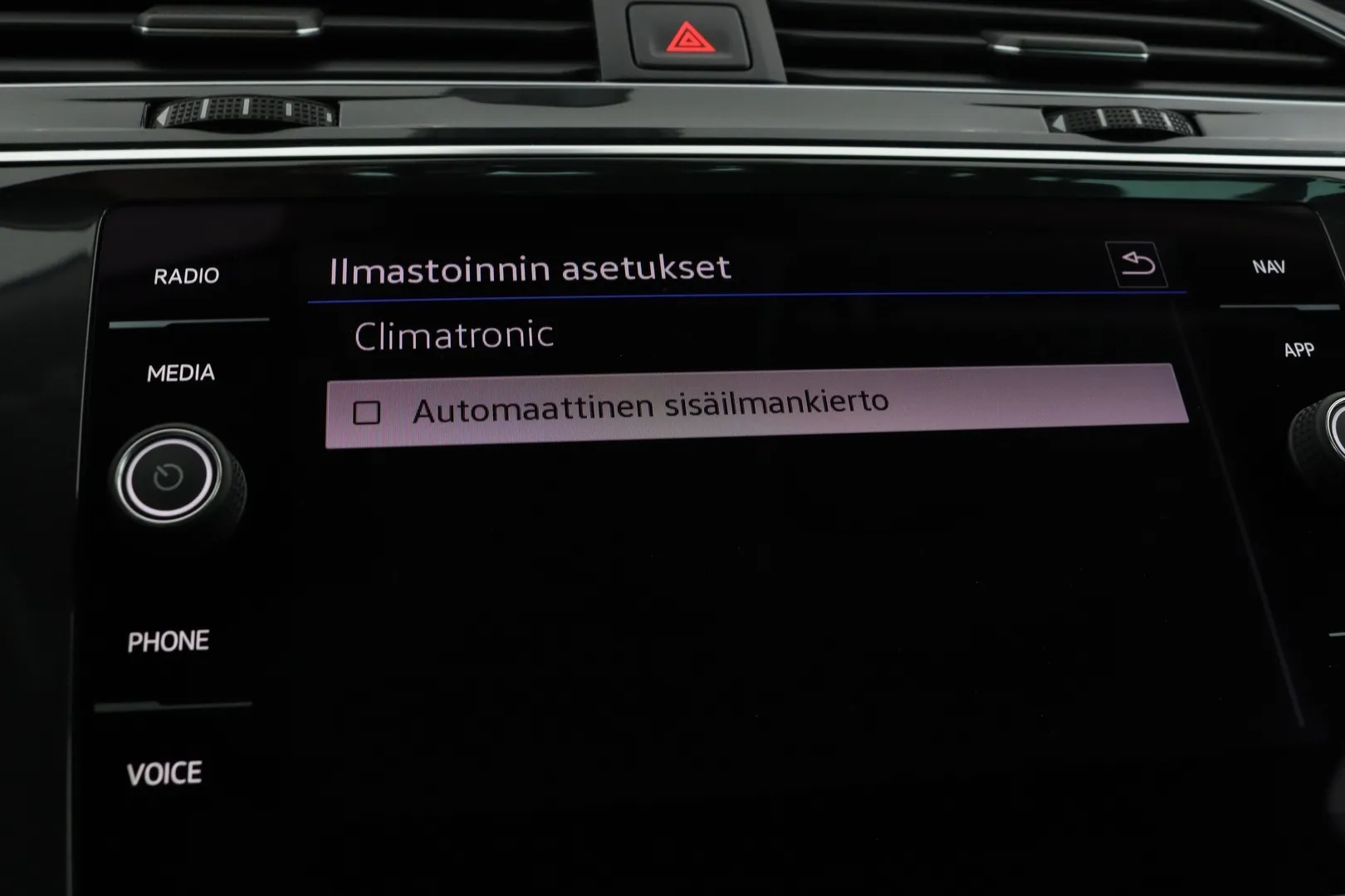 Volkswagen Tiguan FPC-888 carousel image