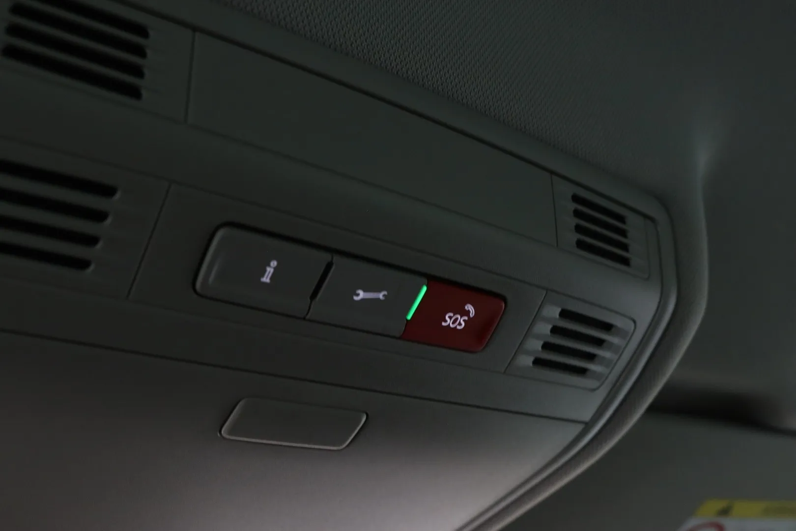 Volkswagen Tiguan FPC-888 carousel image