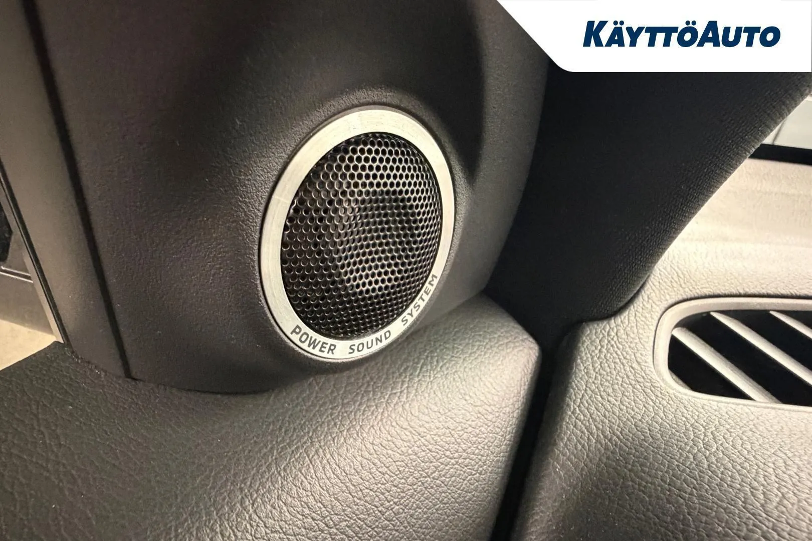 Mitsubishi Outlander PHEV IPK-369 carousel image