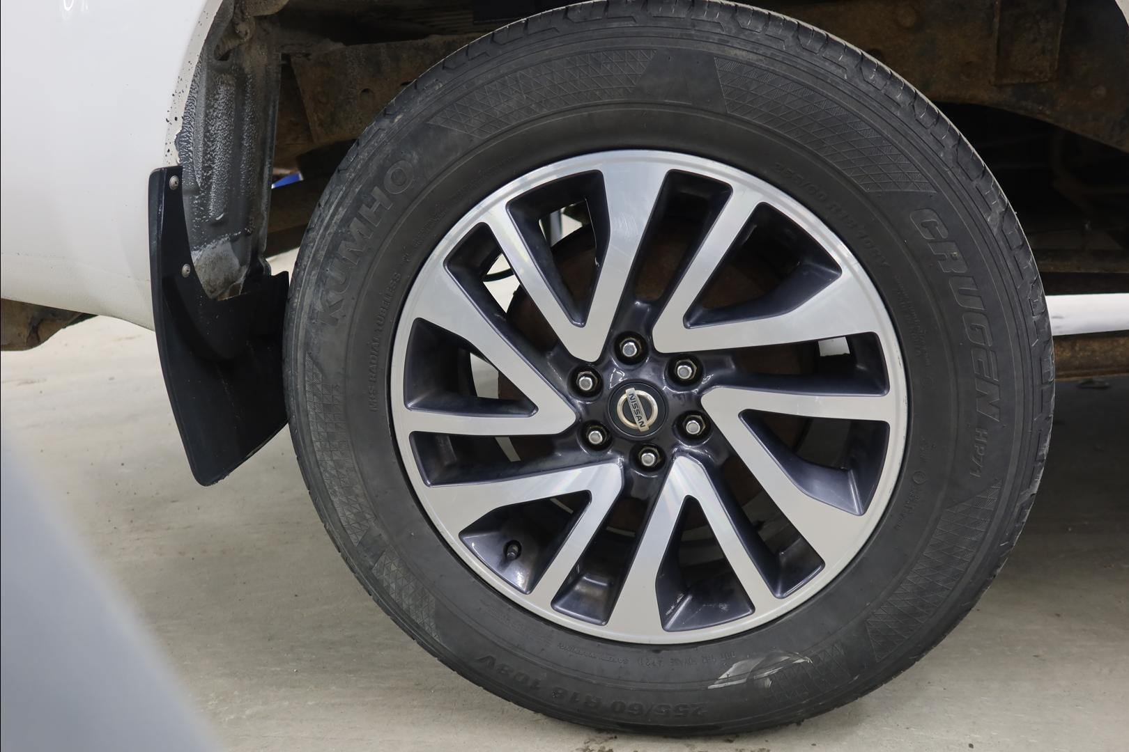 Nissan Navara 2016, kuva 6/23