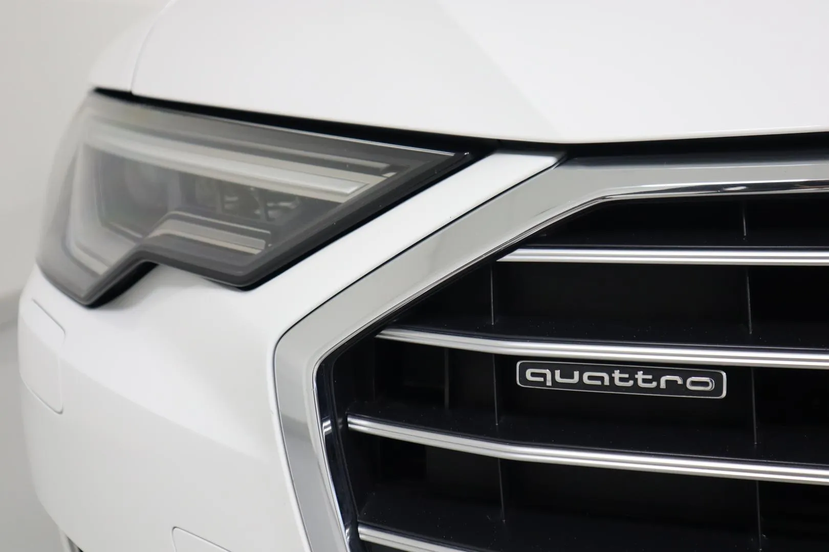 Audi A6 EUK-813 carousel image
