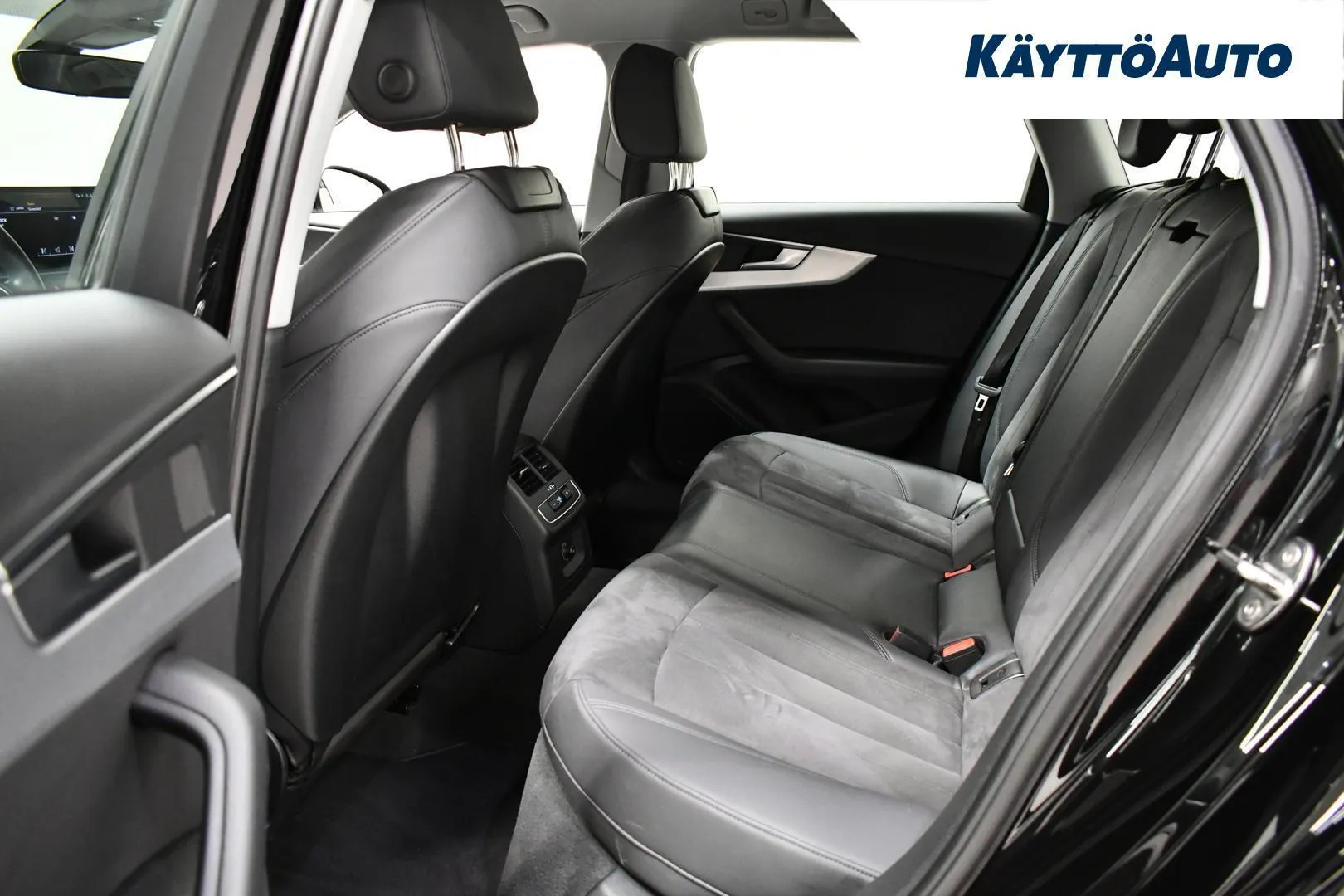 Audi A4 EUK-280 carousel image