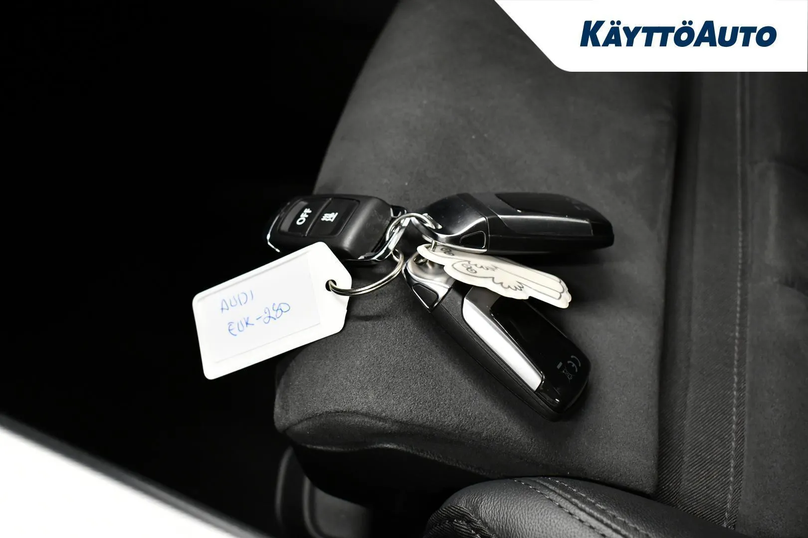 Audi A4 EUK-280 carousel image