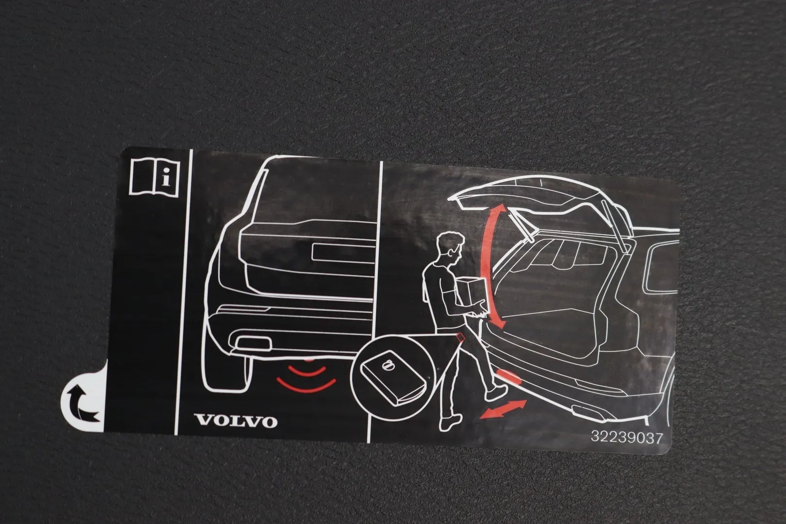 Volvo XC40 ZMU-703 carousel image