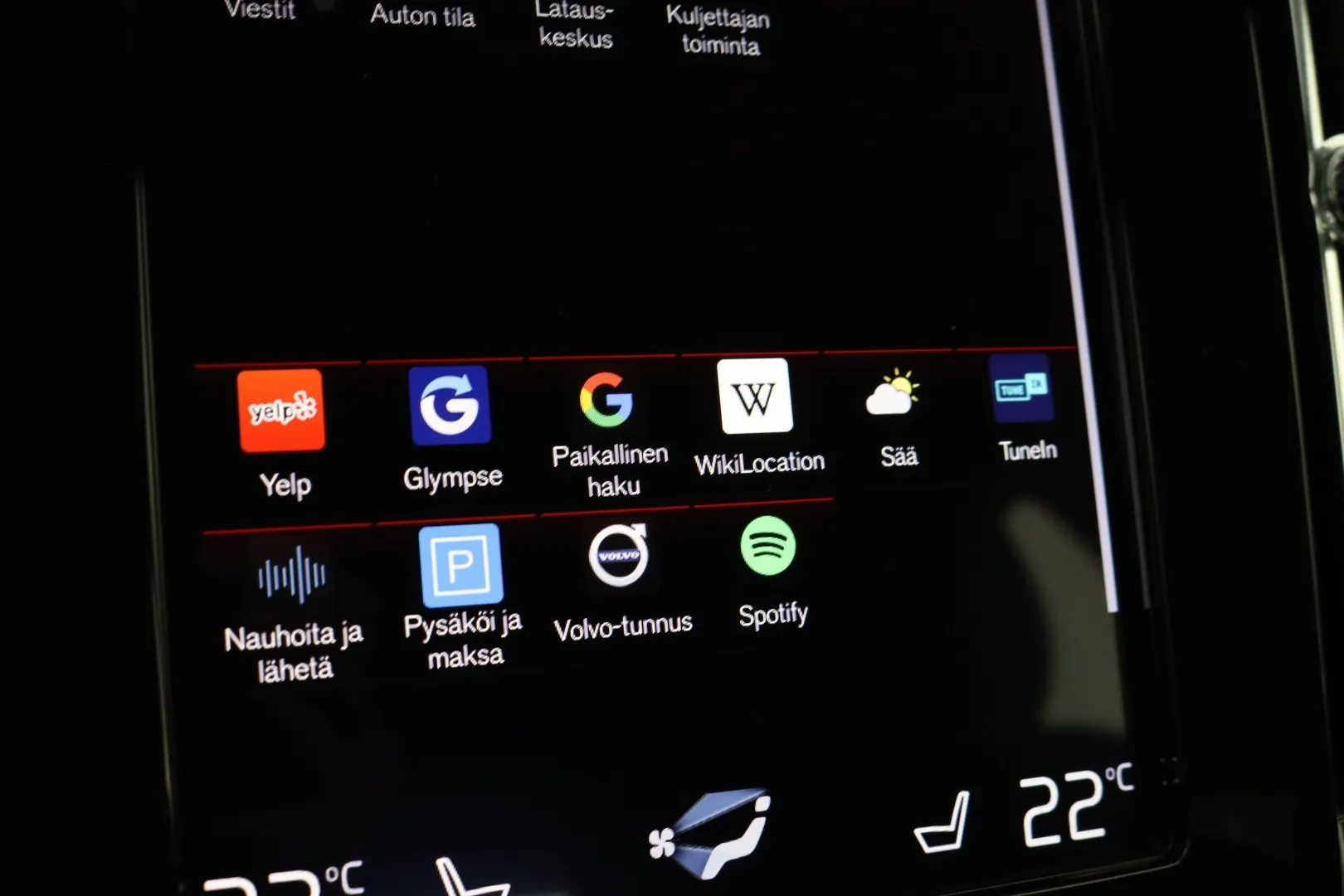 Volvo XC40 ZMU-703 carousel image