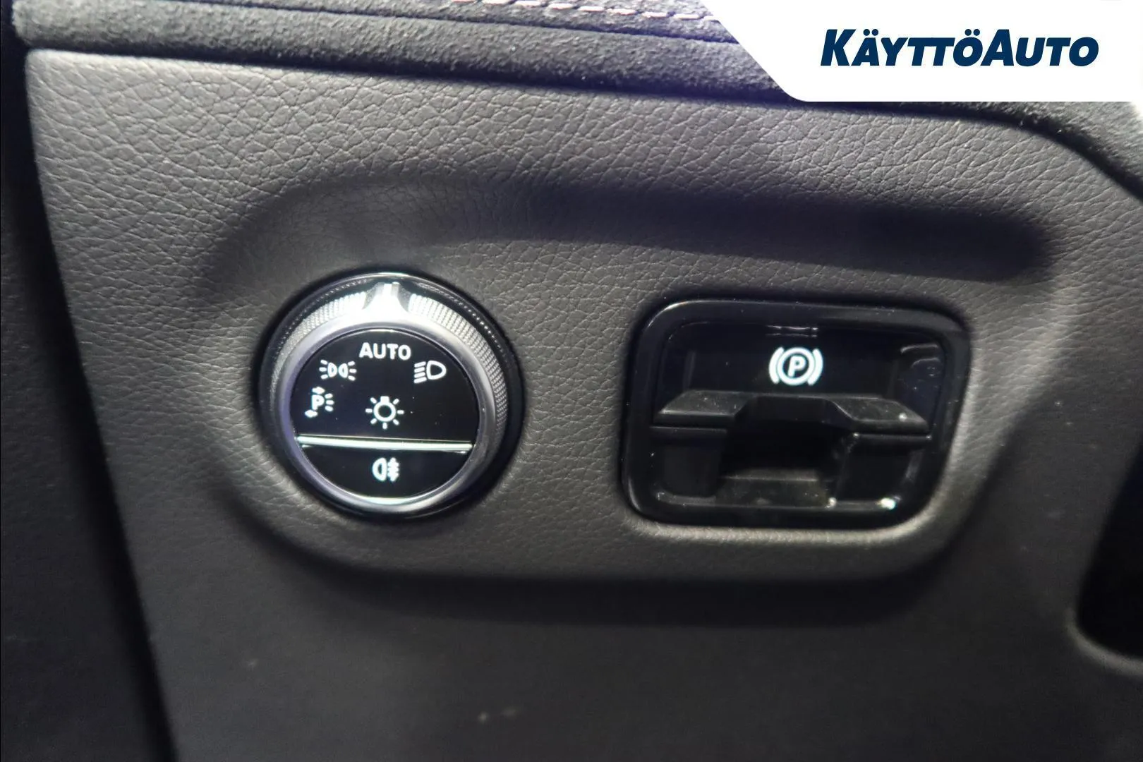 Mercedes-Benz EQE FRF-783 carousel image