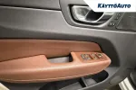 Volvo XC60 LPR-658 carousel thumbs