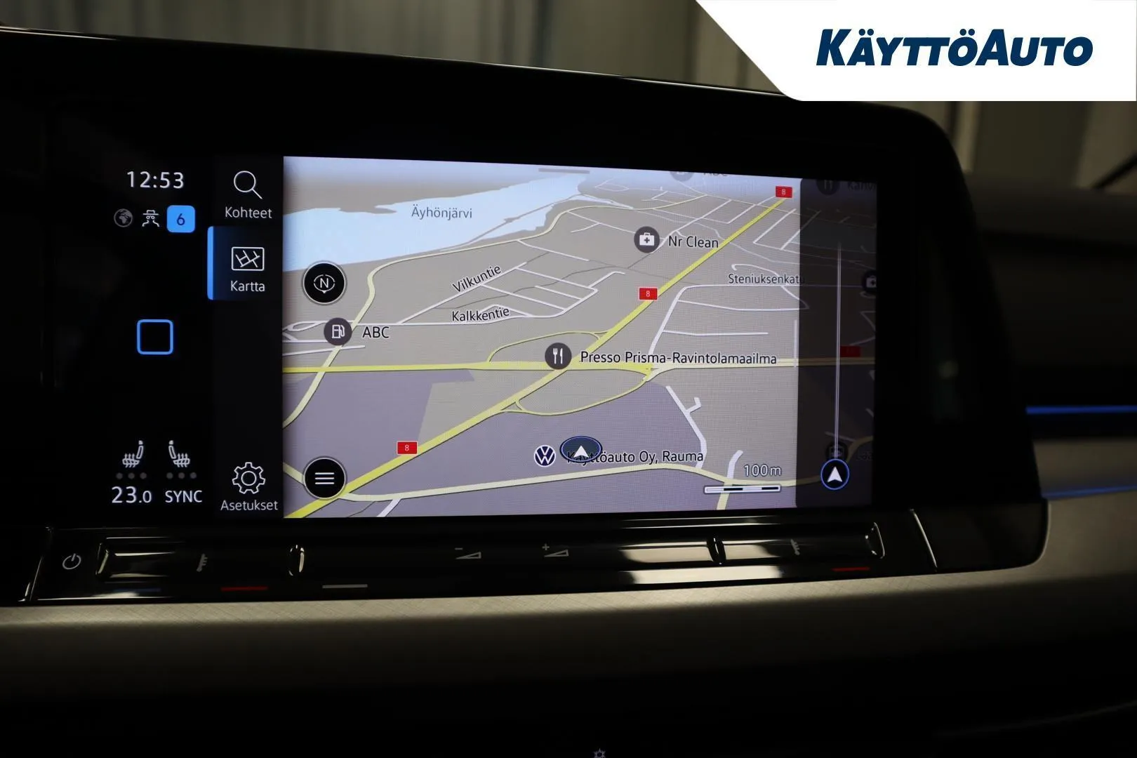 Volkswagen Golf LPJ-113 carousel image