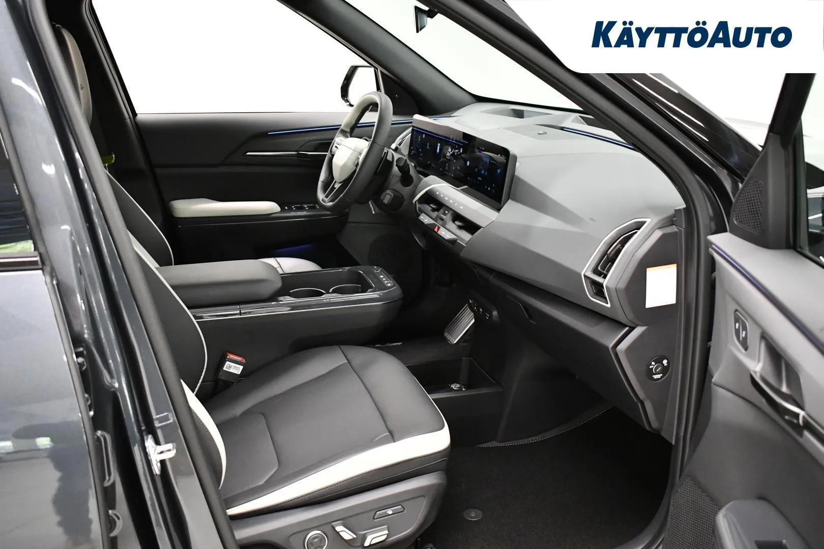 KIA EV5 XTS-788 carousel image