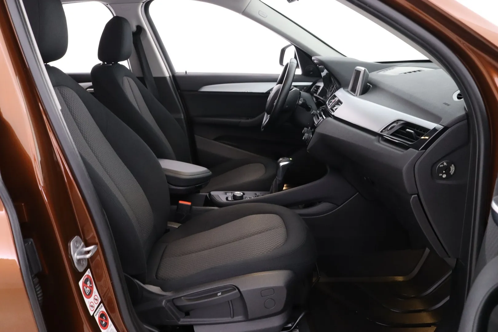 BMW X1 FLZ-445 carousel image