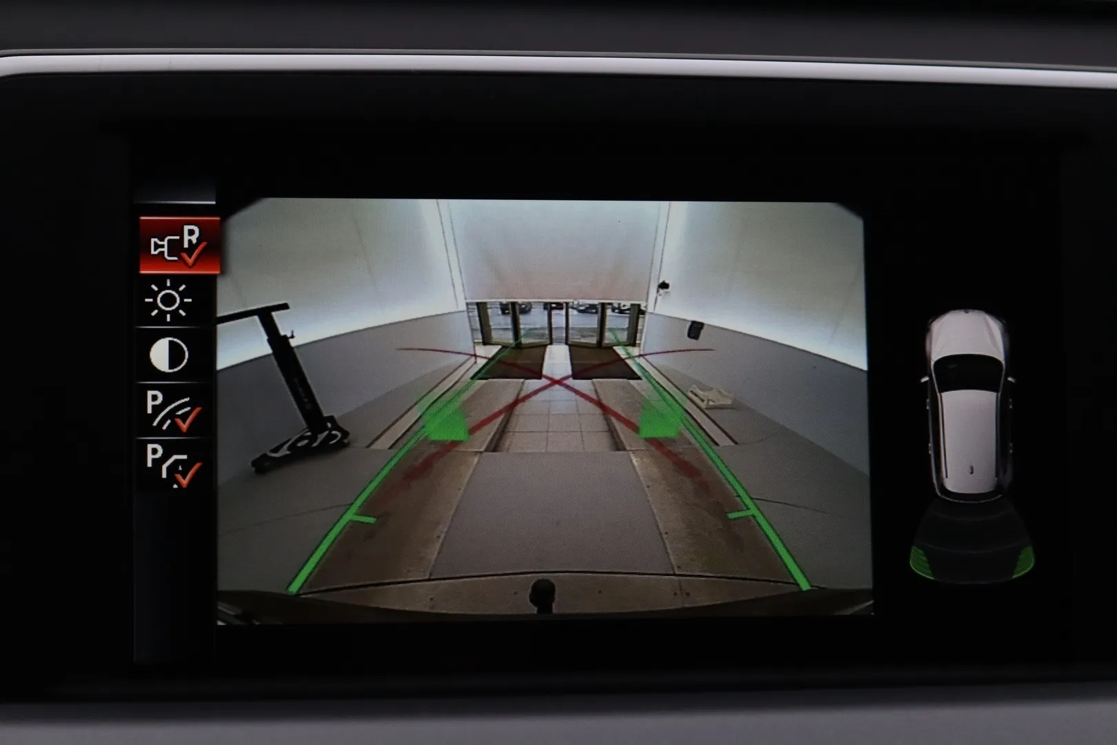 BMW X1 FLZ-445 carousel image