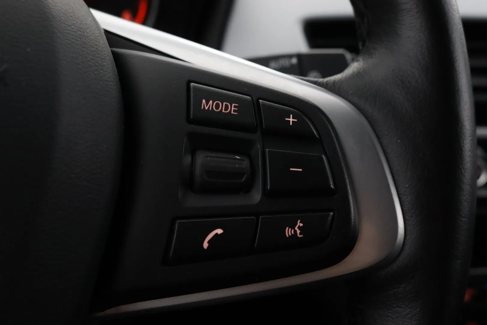 BMW X1 FLZ-445 carousel image