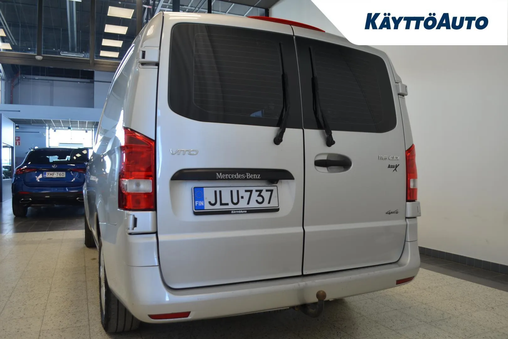 Mercedes-Benz Vito JLU-737 carousel image