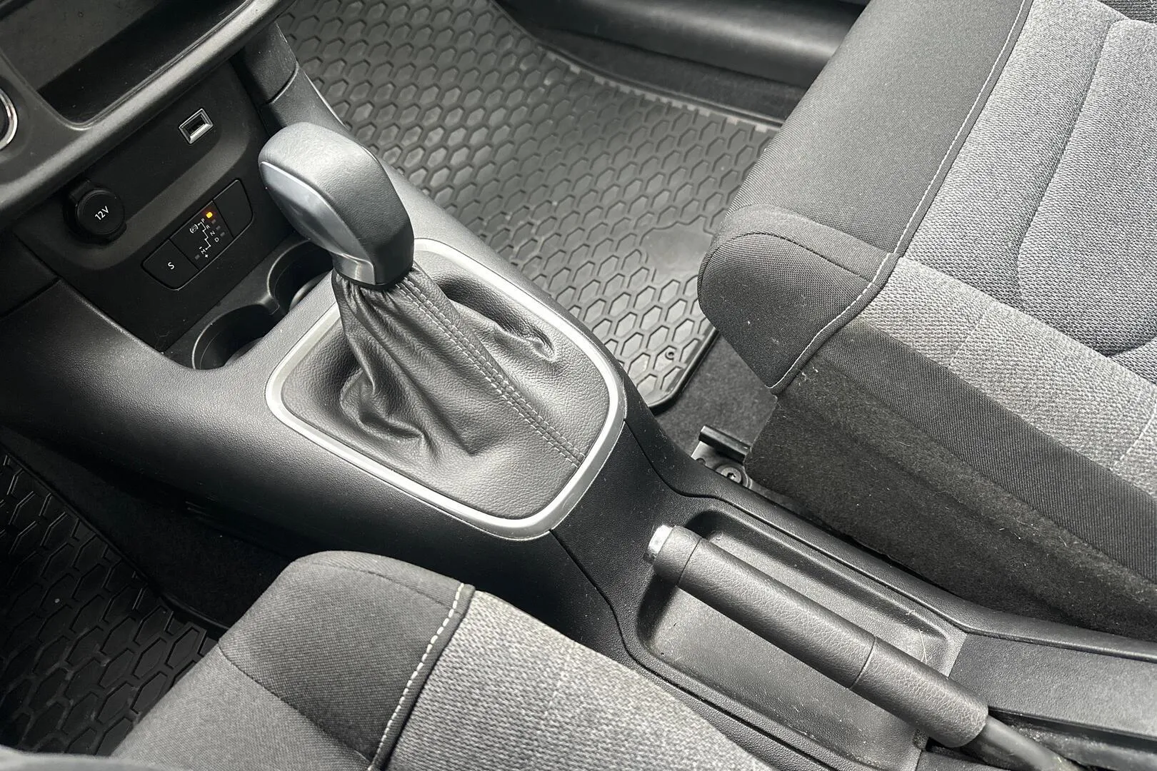Citroen C3 FRE-194 carousel image