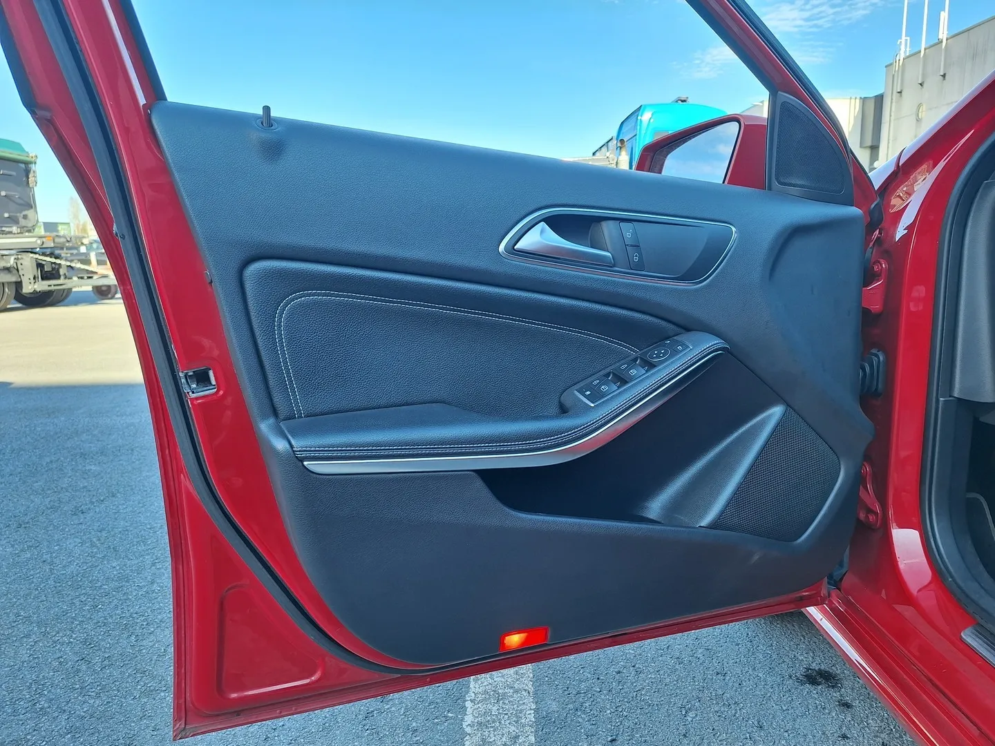 Mercedes-Benz A MVZ-493 carousel image