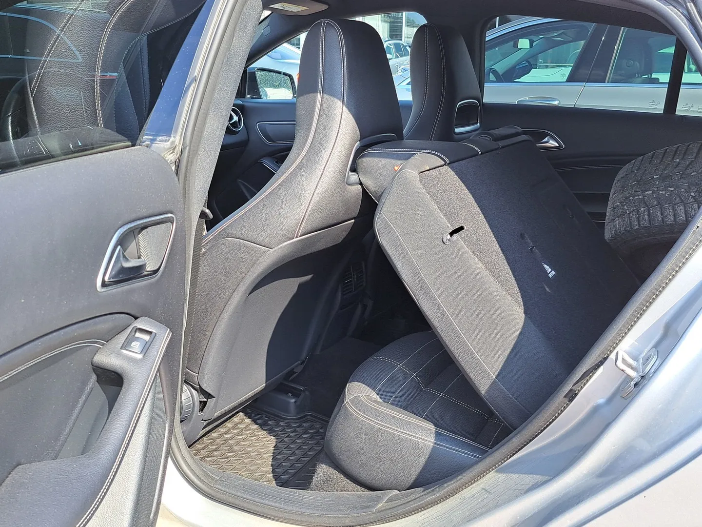 Mercedes-Benz CLA GMC-257 carousel image
