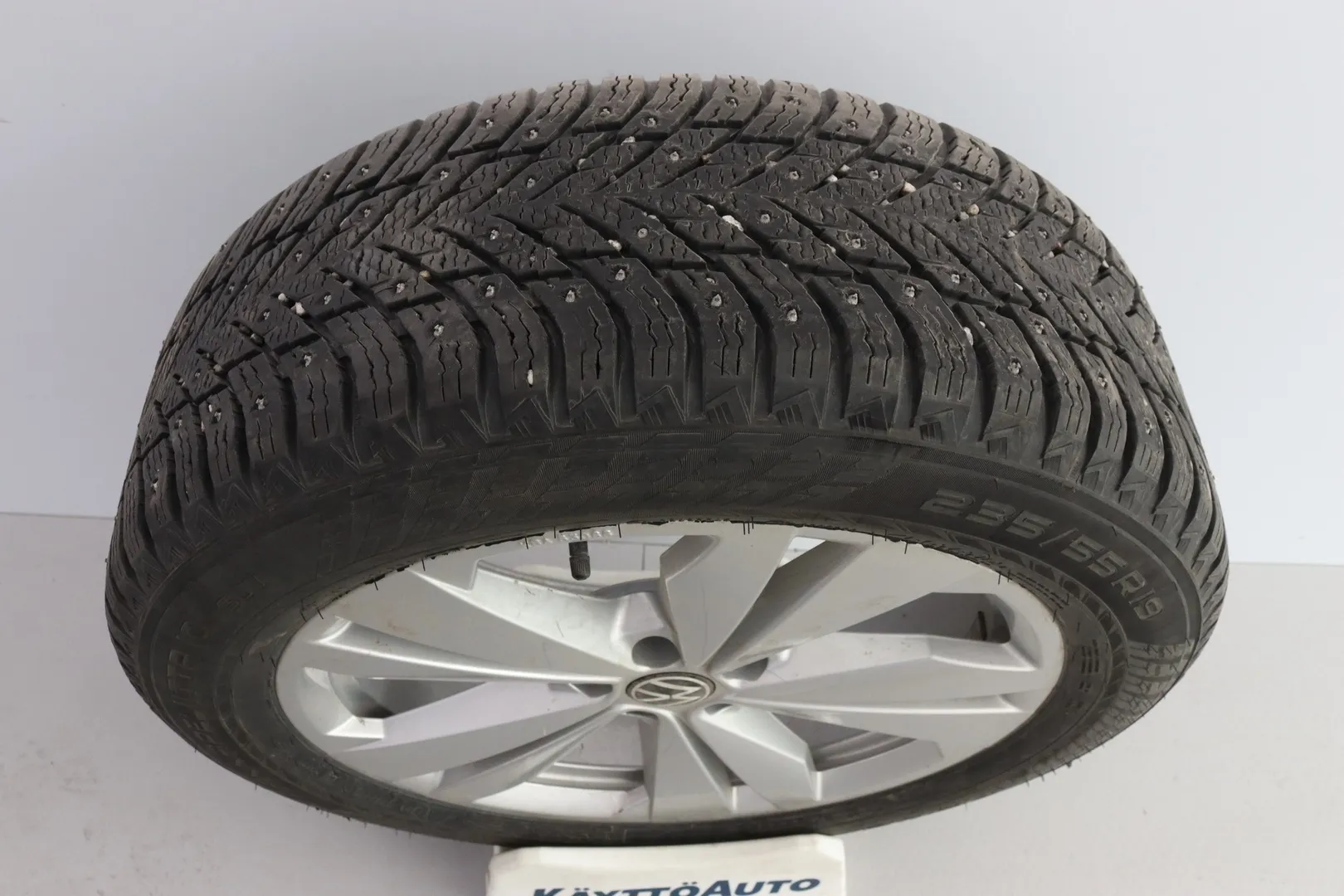 Volkswagen ID.4 YXP-797 carousel image