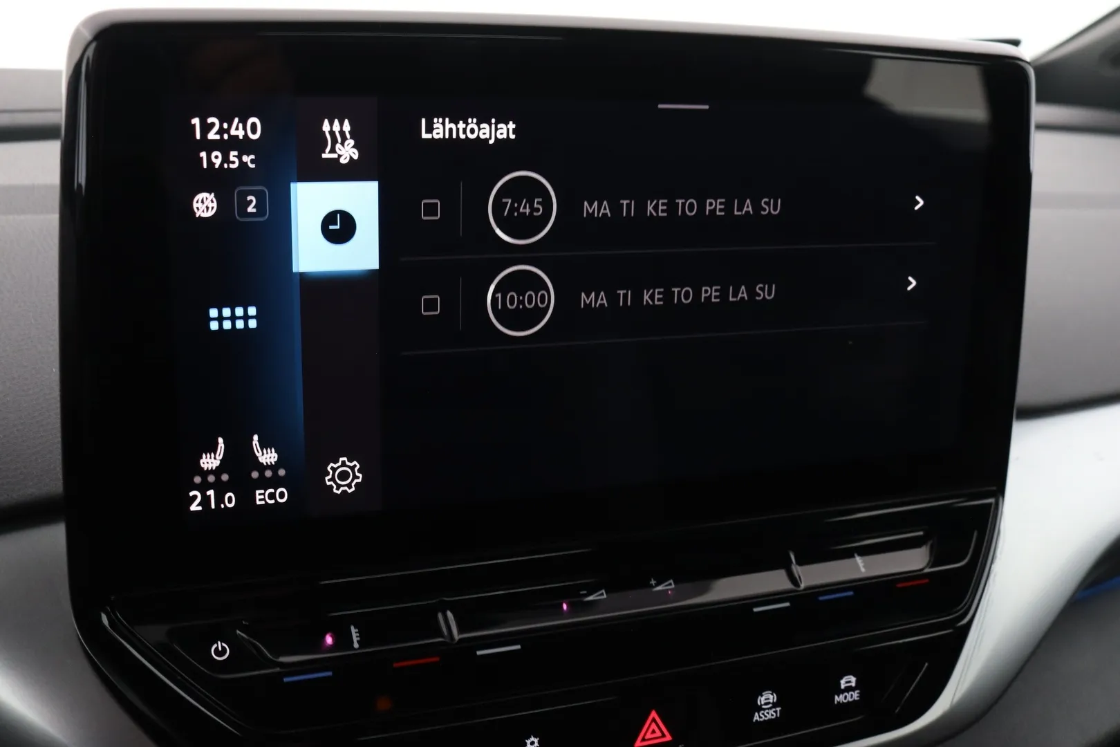 Volkswagen ID.4 YXP-797 carousel image