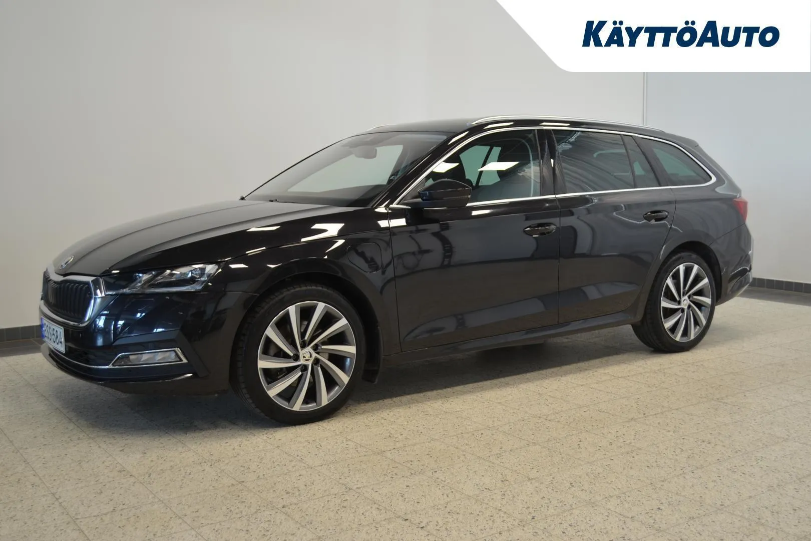 Skoda Octavia ESS-584 carousel image