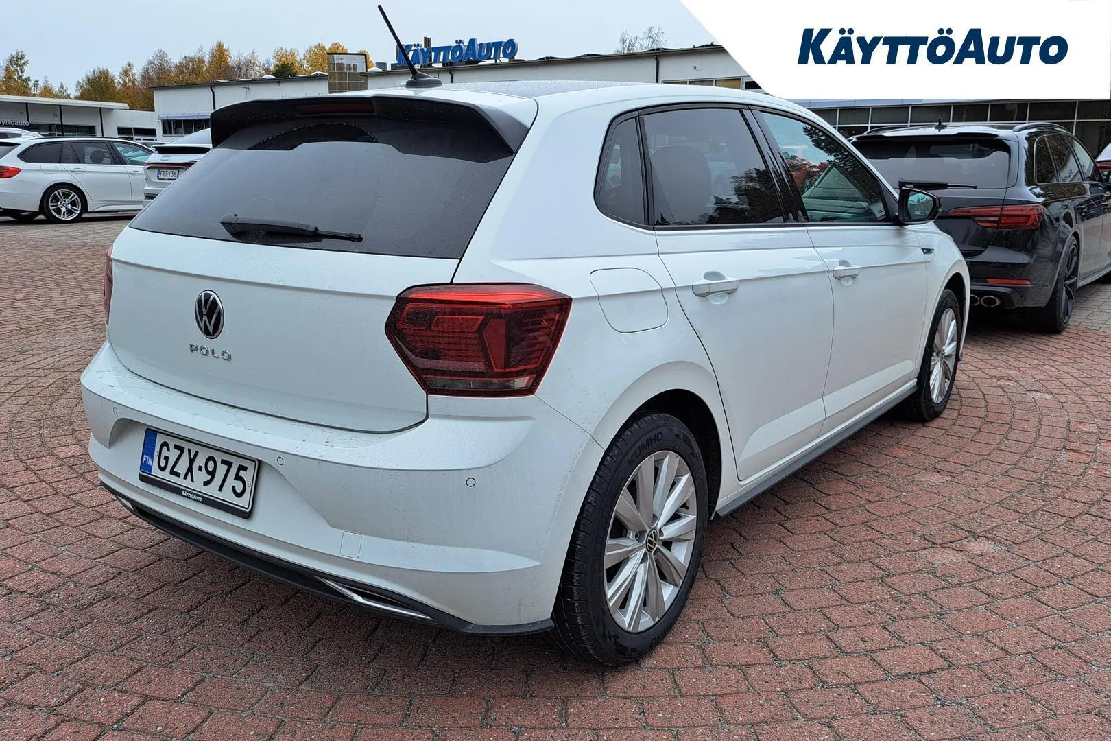 Volkswagen Polo GZX-975 carousel image