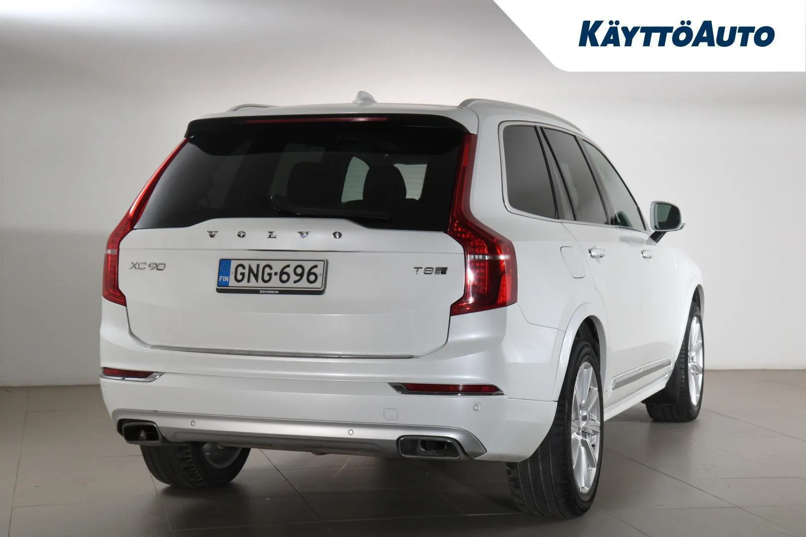 Volvo XC90 GNG-696 carousel image