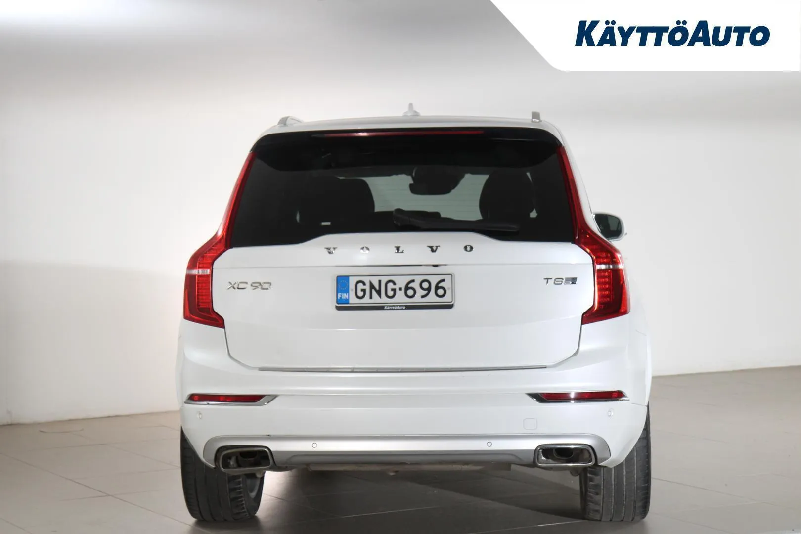 Volvo XC90 GNG-696 carousel image