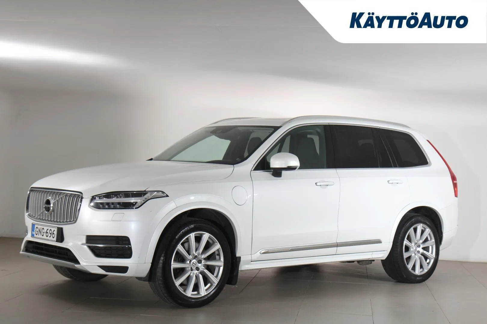 Volvo XC90 GNG-696 carousel image