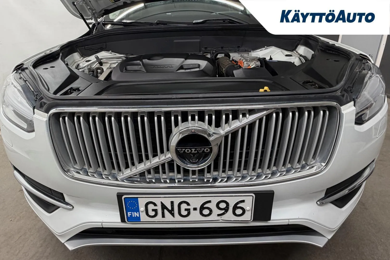 Volvo XC90 GNG-696 carousel image